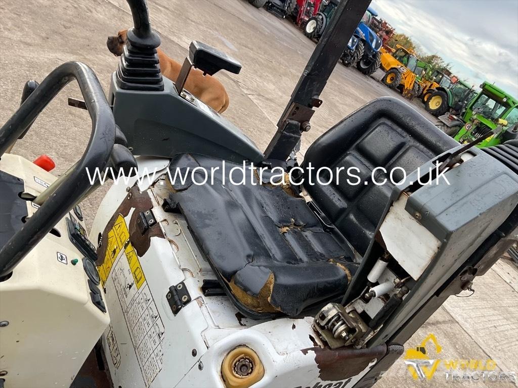 Bobcat E 10 小型挖掘机