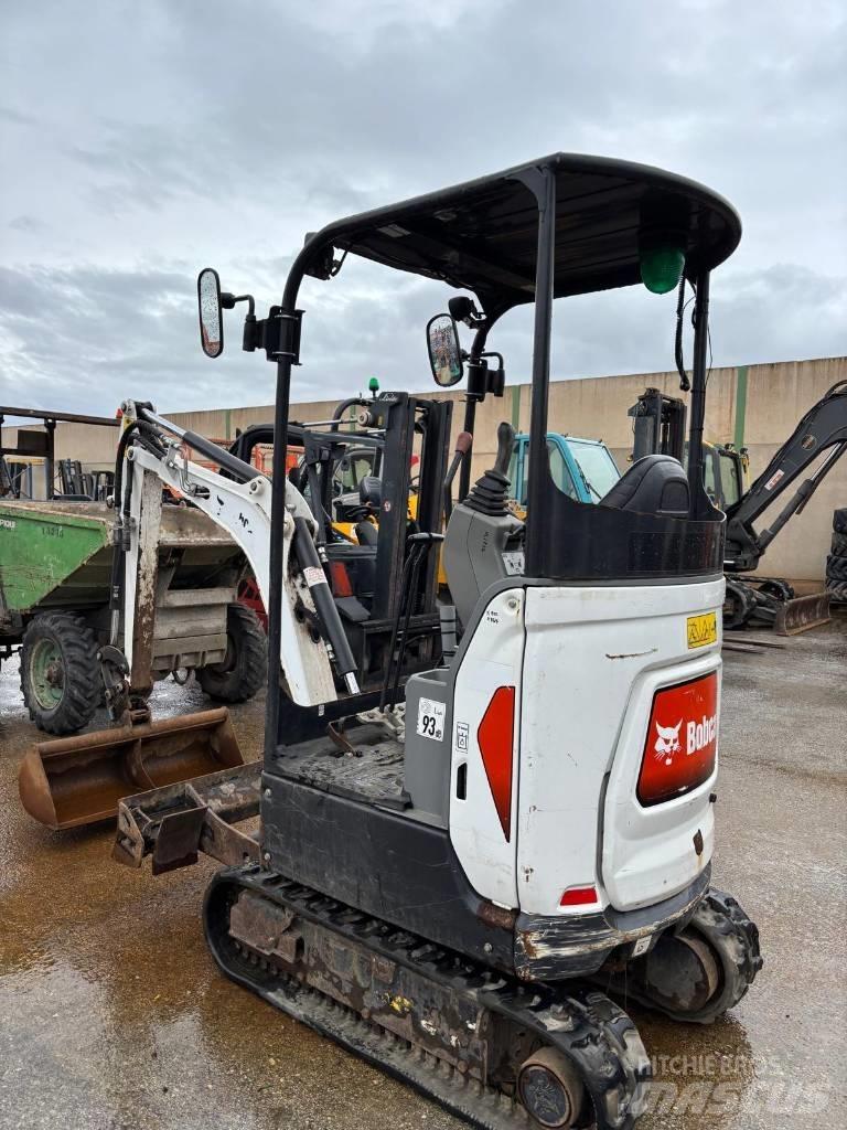 Bobcat E 17 小型挖掘机
