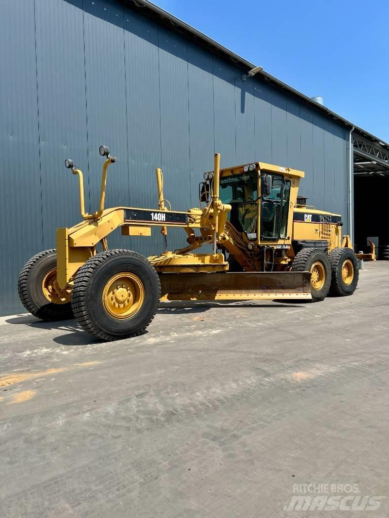 CAT 140H II 平地机/推土机