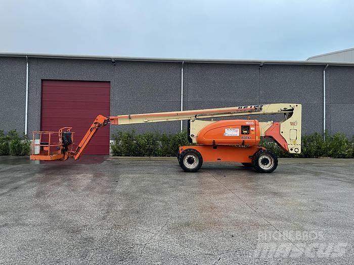 JLG 800AJ 曲臂高空工作平台