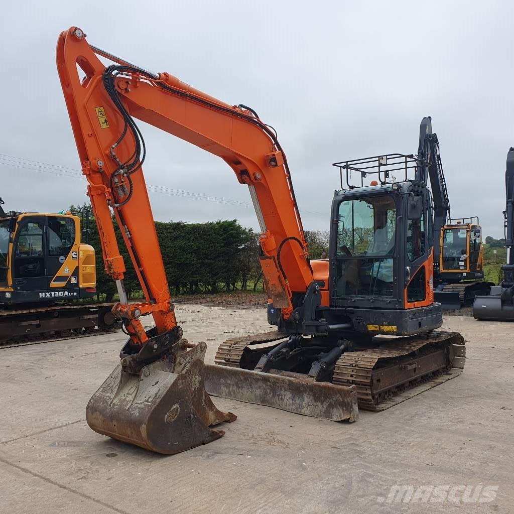 Doosan DX 85 R-3 中型挖掘机