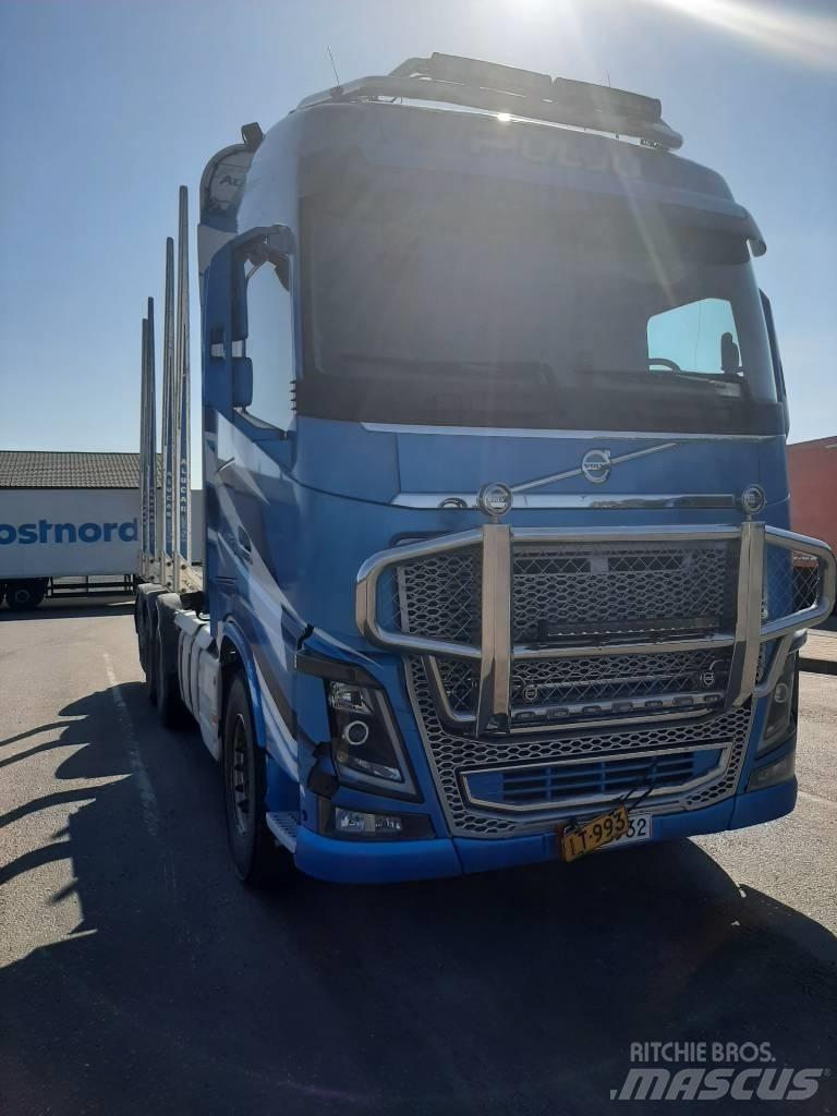 Volvo FH 16 木材运输车