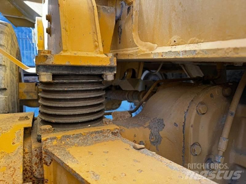 CAT 730 C 铰接式自卸车