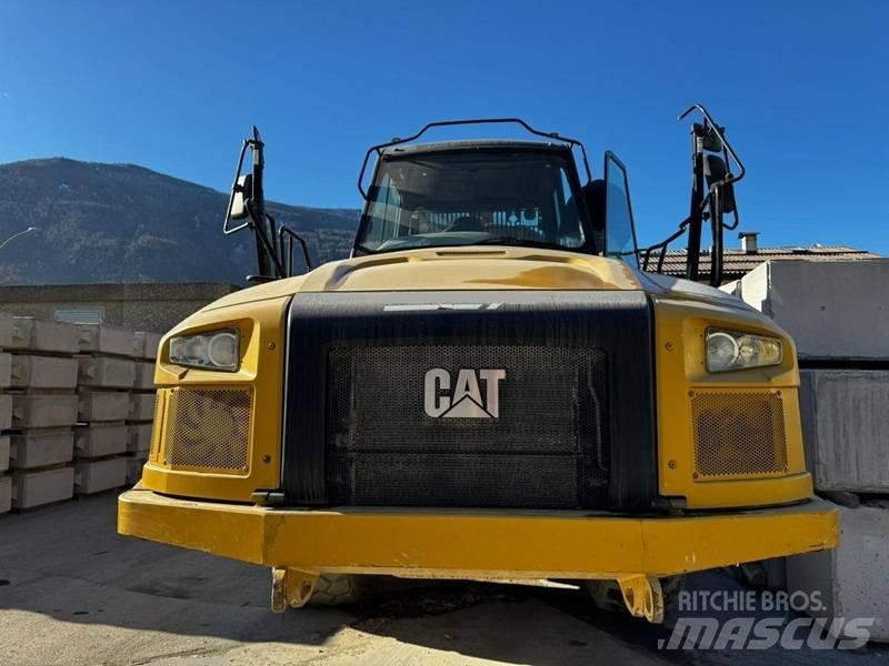 CAT 730 C 铰接式自卸车