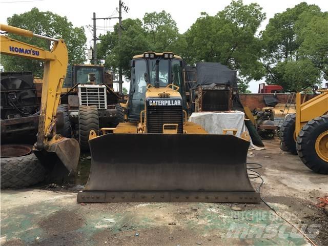 CAT D5K 履带式推土机
