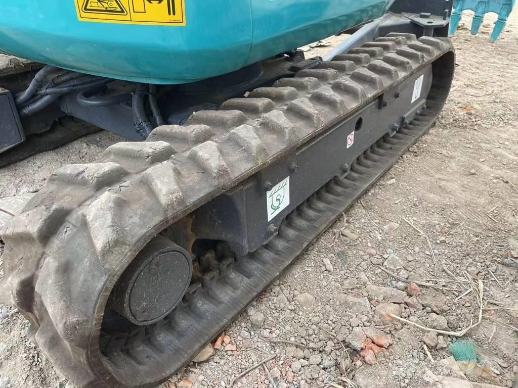 Kubota U15 小型挖掘机