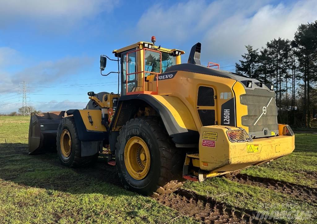 Volvo L 260 H 轮式装载机