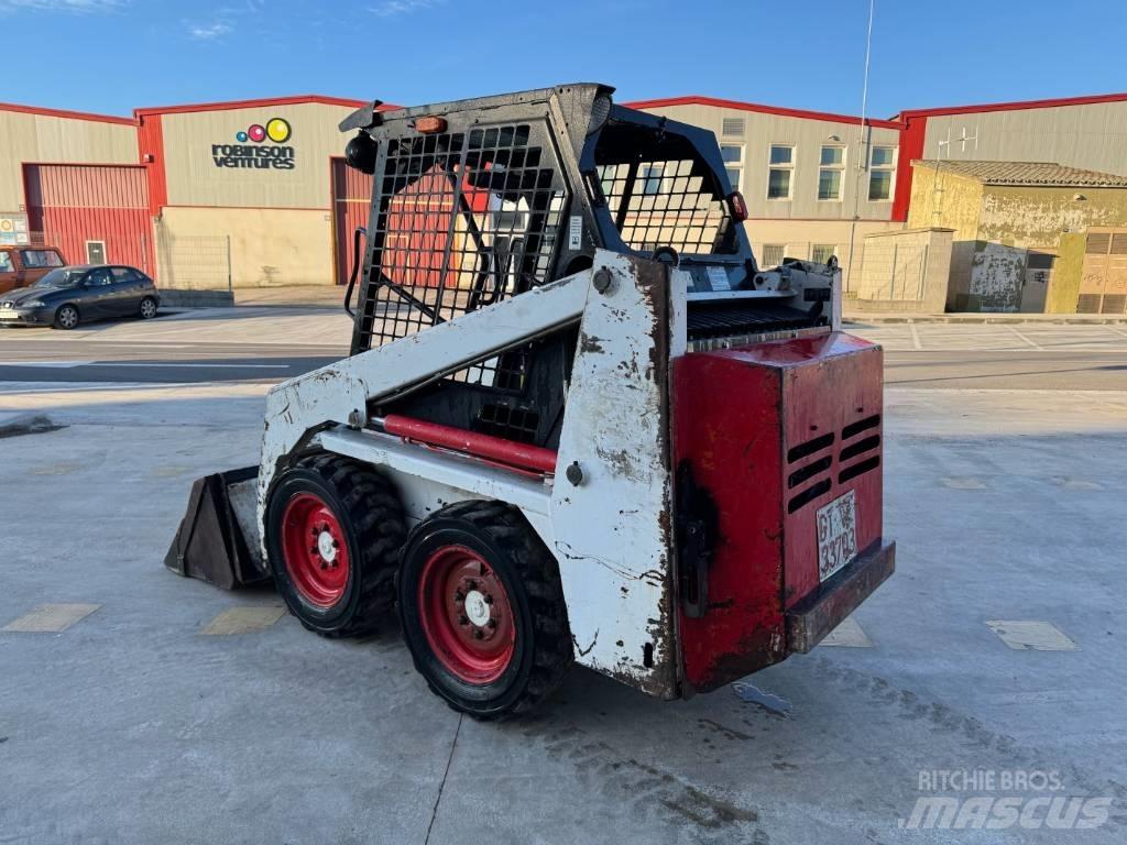 Bobcat 543 滑移装载机