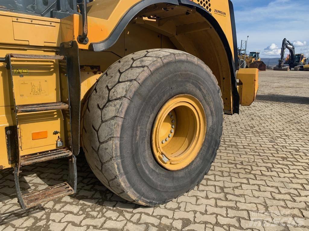 CAT 966K XE 轮式装载机