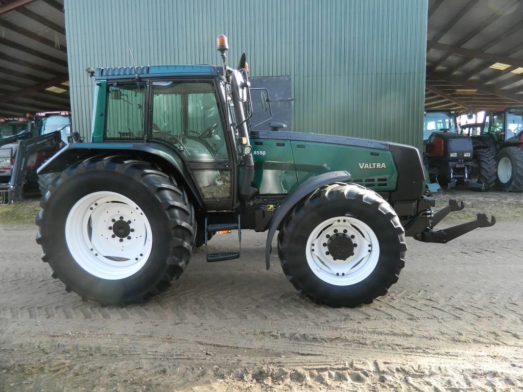 Valtra 8550 拖拉机/农用车