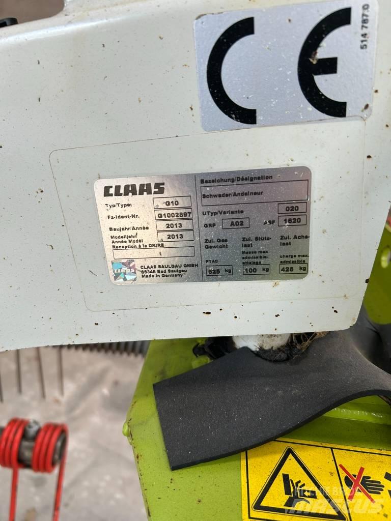 CLAAS Liner 370 犁耙和摊草机