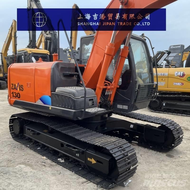 Hitachi ZX 130 履带挖掘机