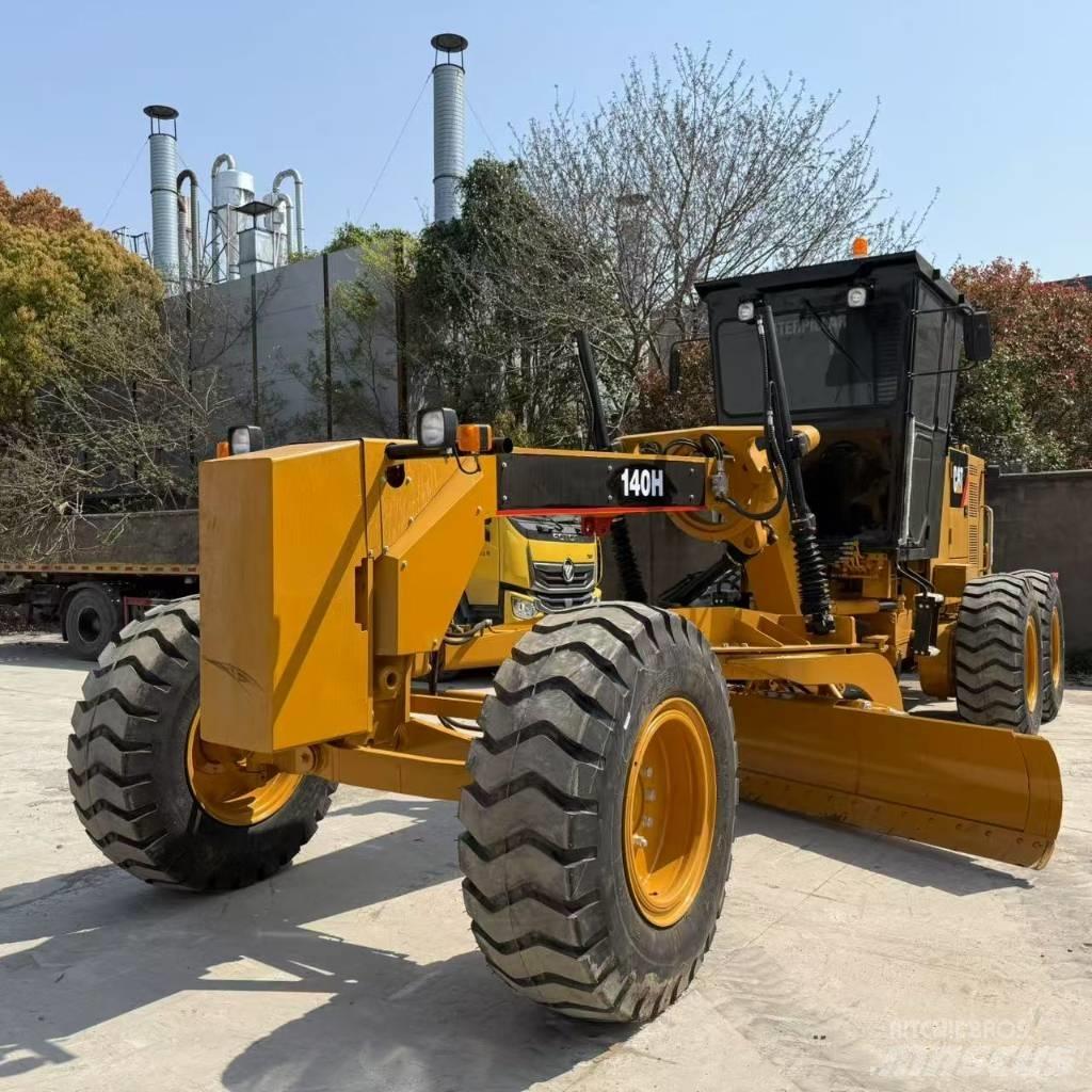CAT 140 H 平地机/推土机