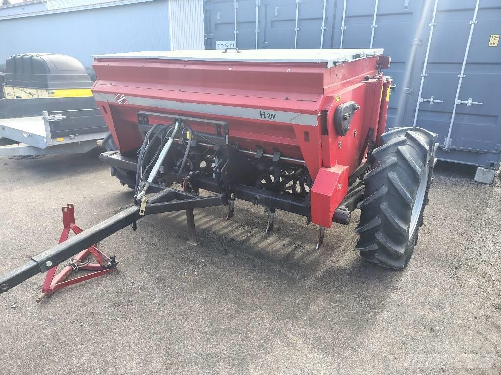 Juko 2500H 多功能条播机