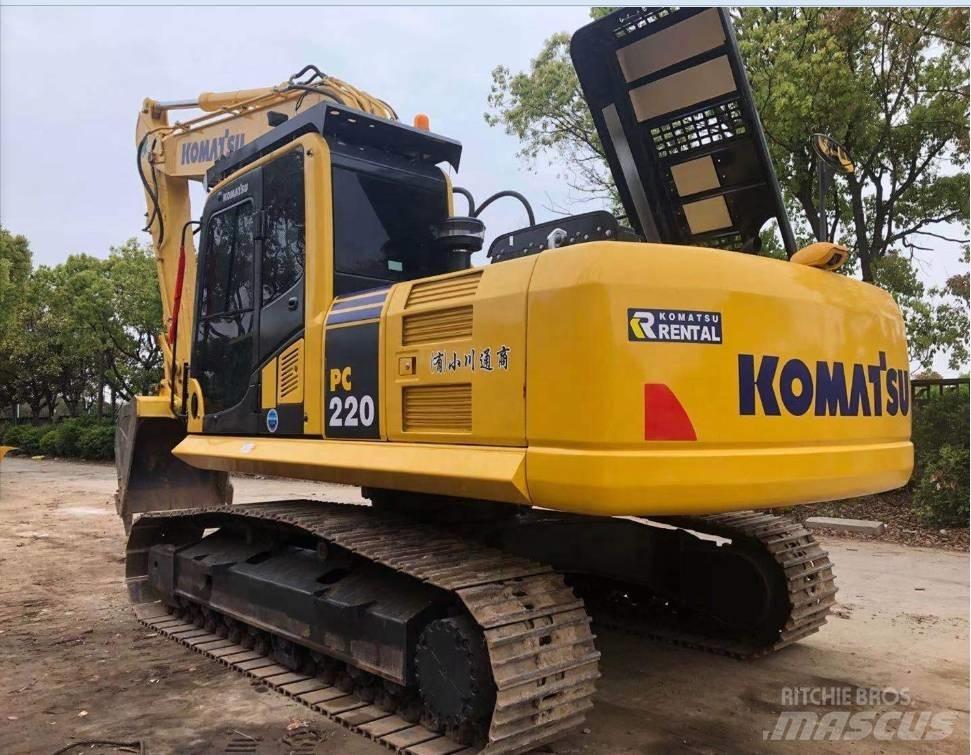 Komatsu pc220-8 履带挖掘机