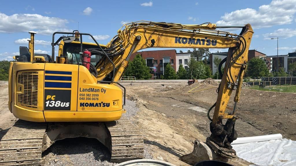 Komatsu PC 138 US 履带挖掘机
