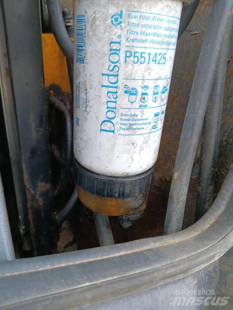 JCB 531-70 伸缩臂叉装车|叉装车