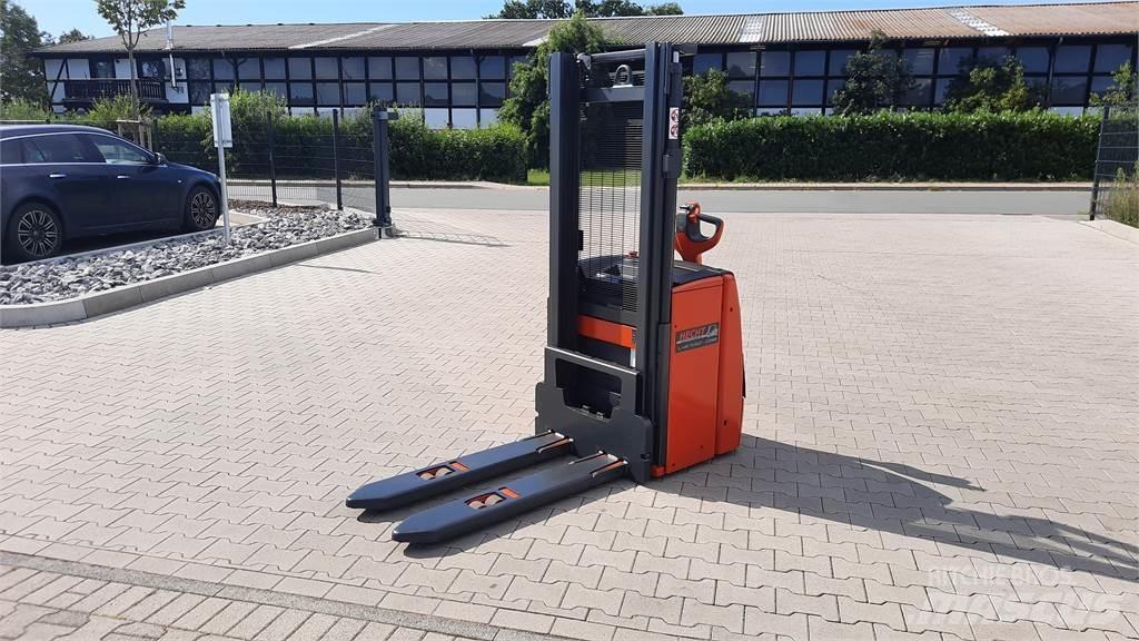Linde L16 - BR1173 手推堆垛车