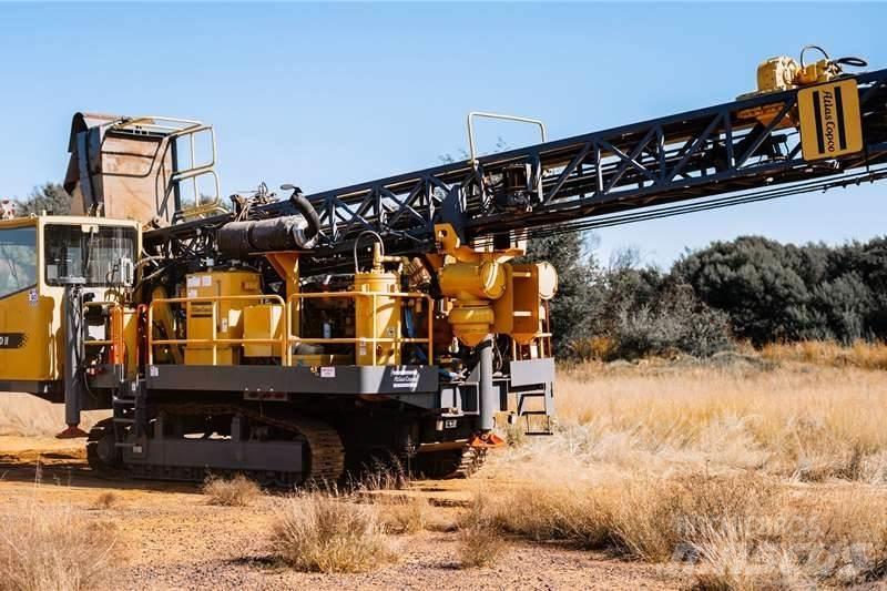 Atlas Copco DM30 钻孔机