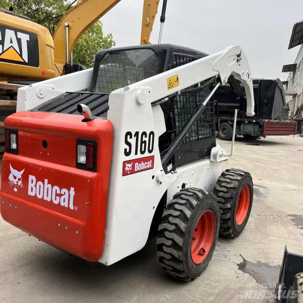 Bobcat S 160 滑移装载机