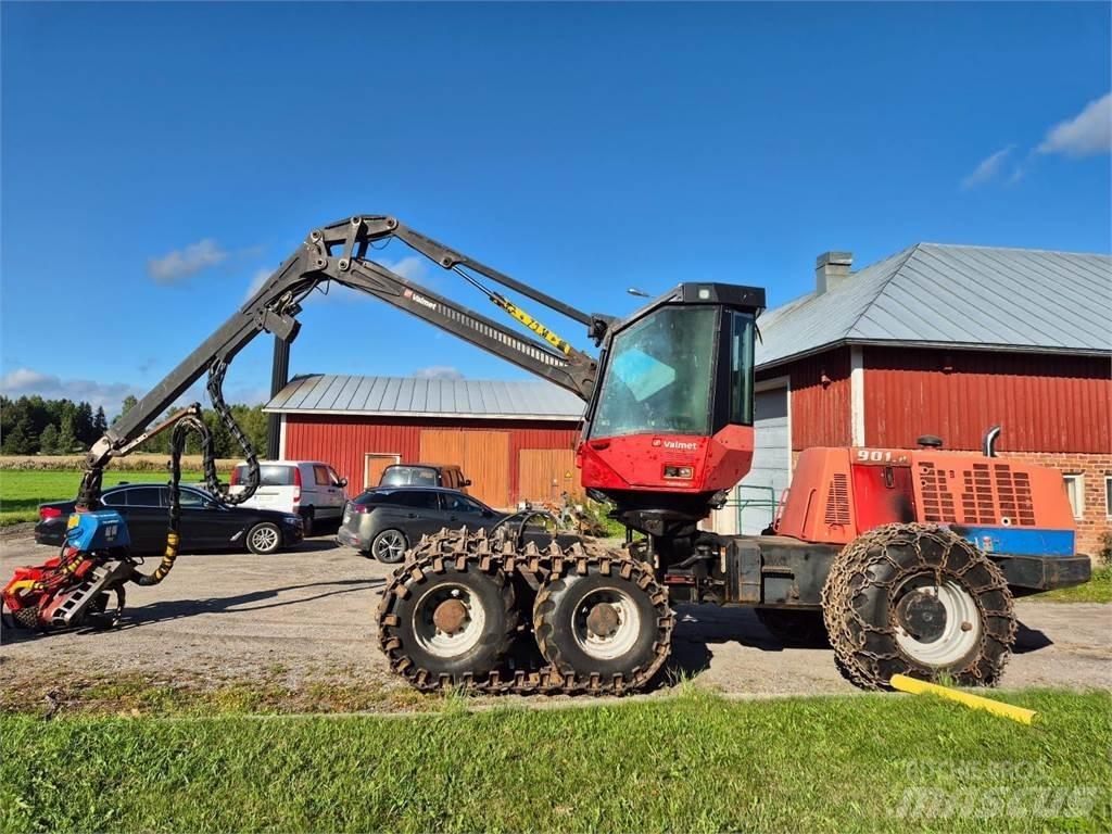 Valmet 901.2 收割机