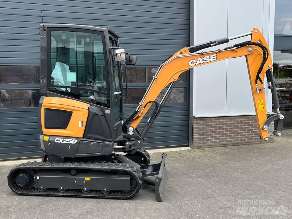 CASE CX 25 D 小型挖掘机