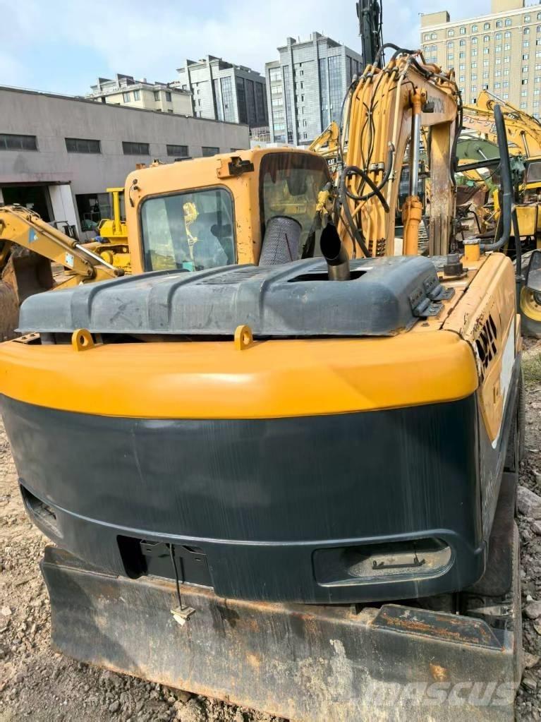 Hyundai R150W 轮式挖掘机