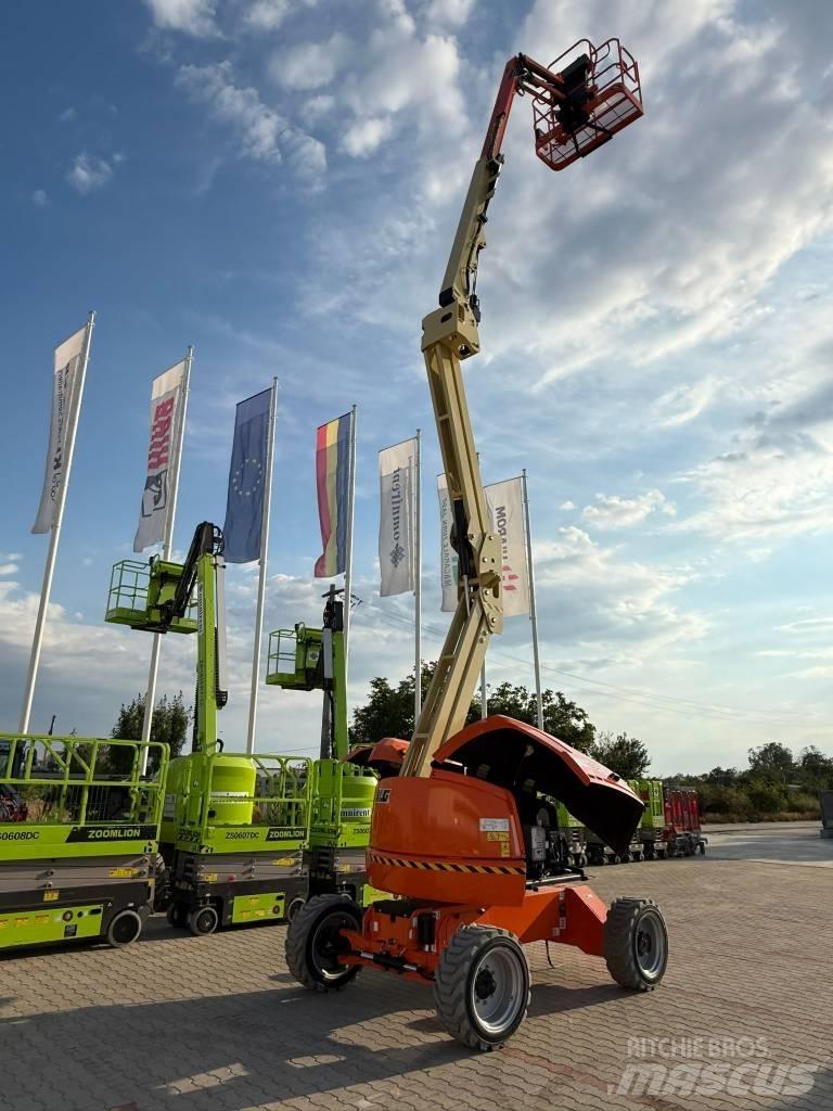 JLG EC450AJ 曲臂高空工作平台