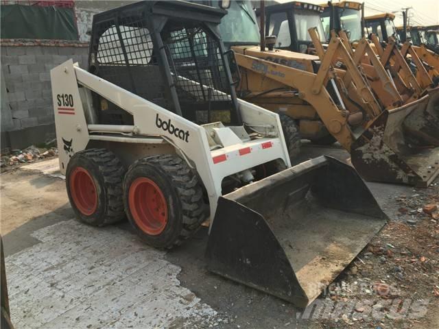 Bobcat S 130 滑移装载机