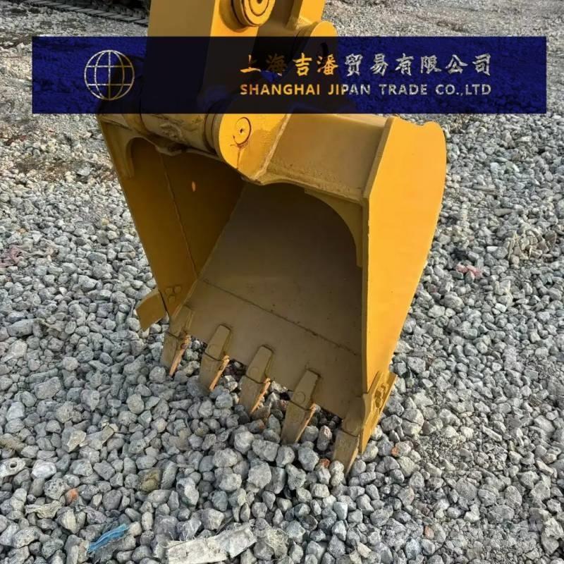CAT 305.5 E 小型挖掘机