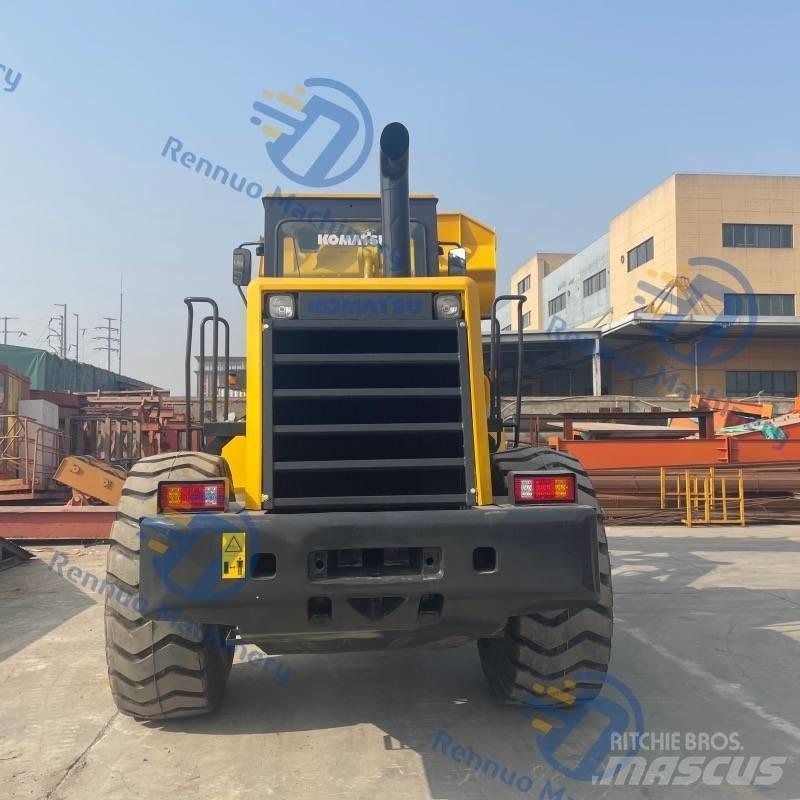 Komatsu WA380 轮式装载机