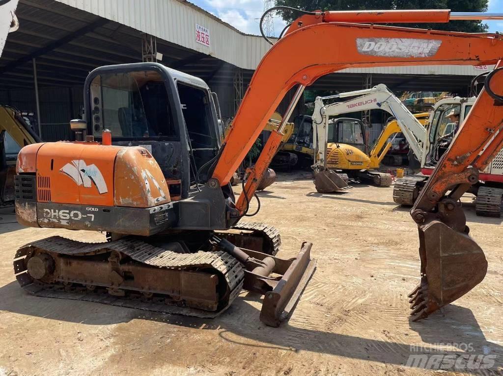 Doosan DH 60-7 小型挖掘机