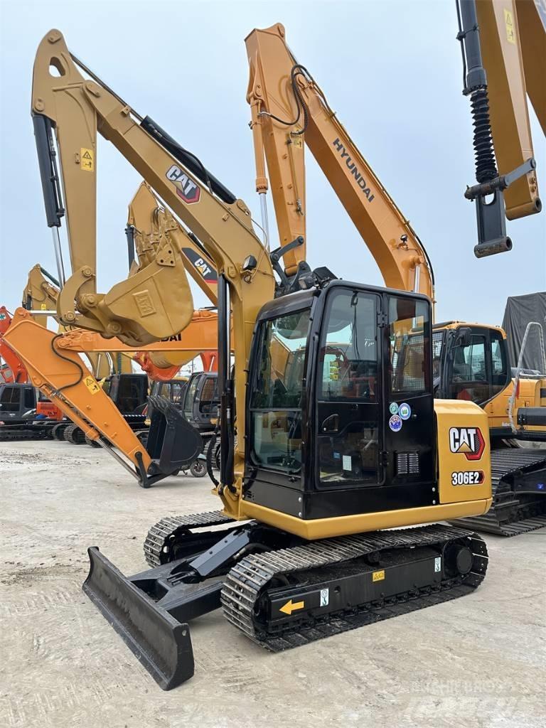 CAT 306E2 履带挖掘机