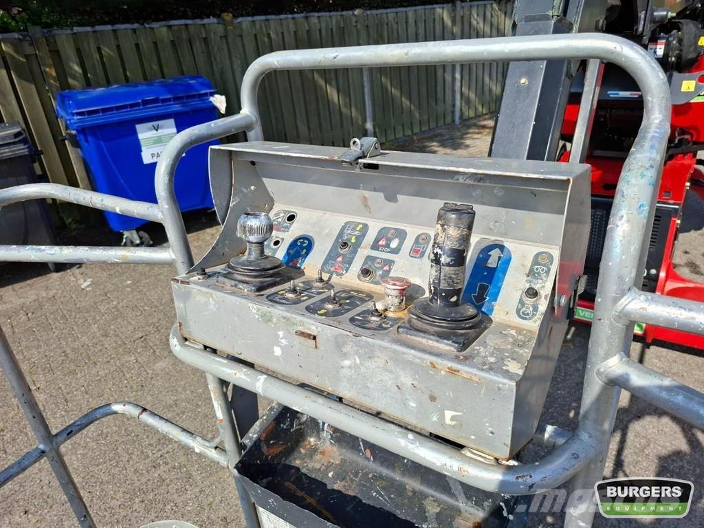 Manitou MAN'GO 12 曲臂高空工作平台