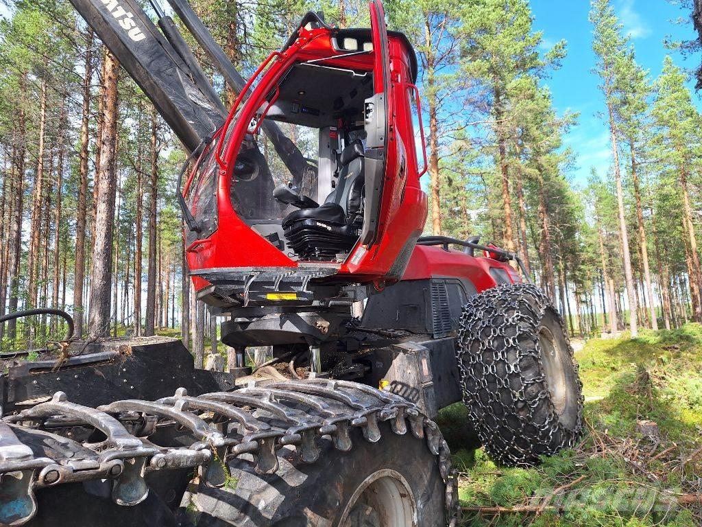 Komatsu 951 / S132 收割机