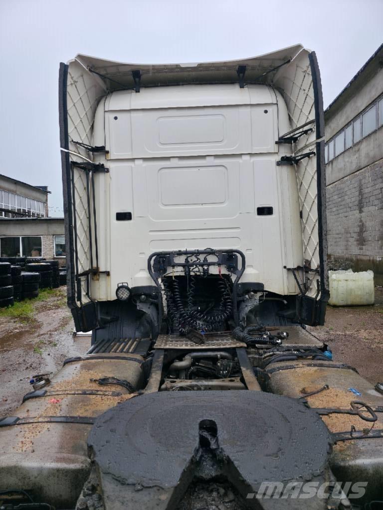 Scania R 440 牵引车