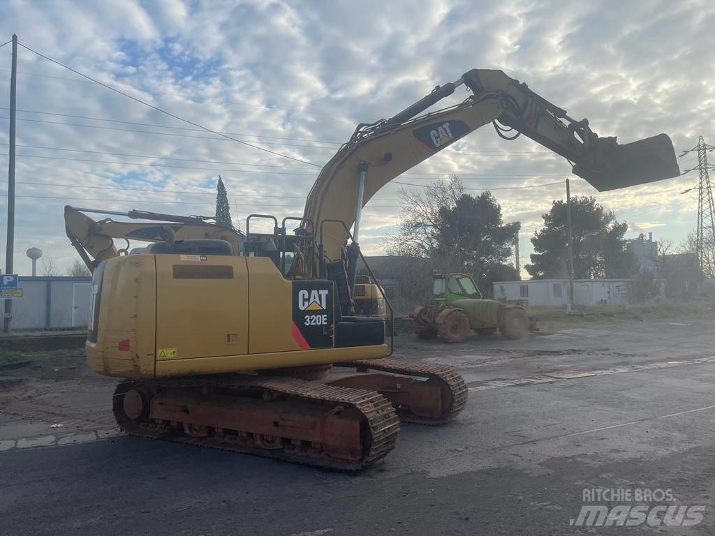 CAT 320 E 履带挖掘机