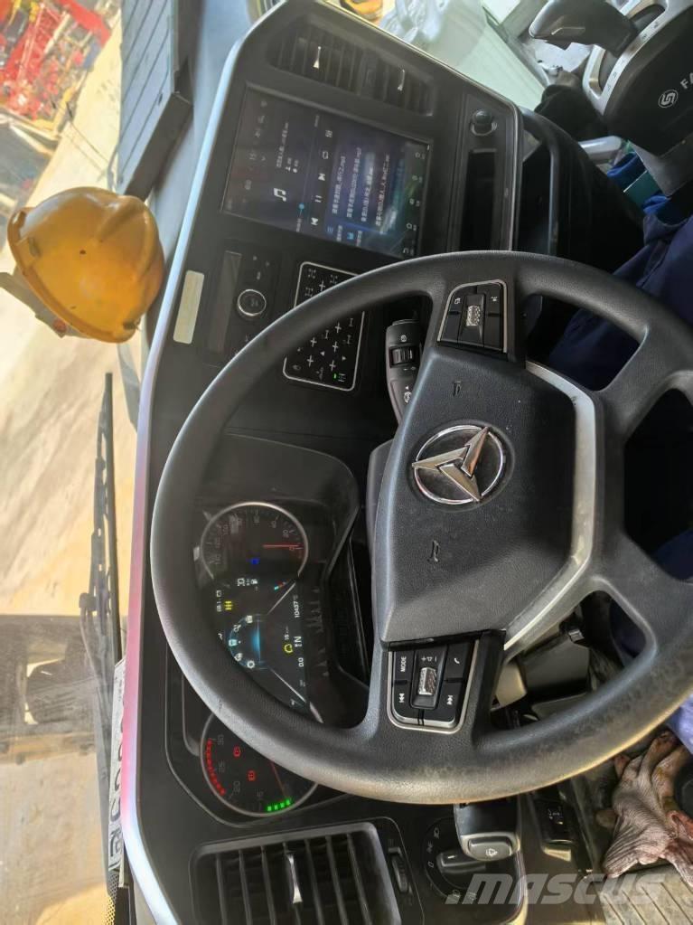 Sany SAC3000C8-8 全地面起重机︳移动式起重机