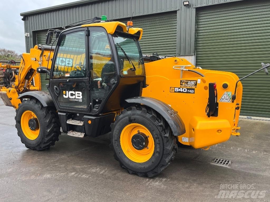 JCB 540-140 伸缩臂叉装车|叉装车