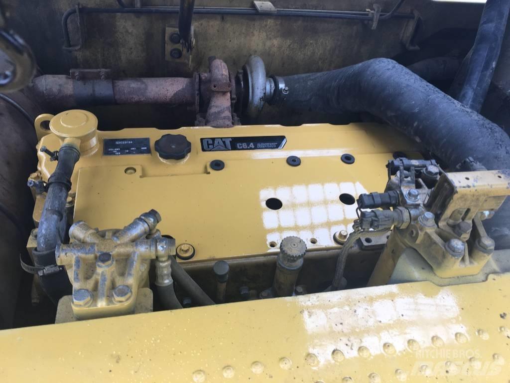 CAT 320 DL 履带挖掘机