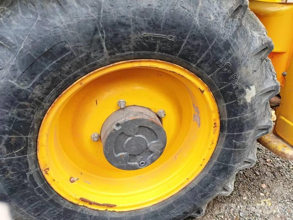 JCB 3 CX 反铲装载机