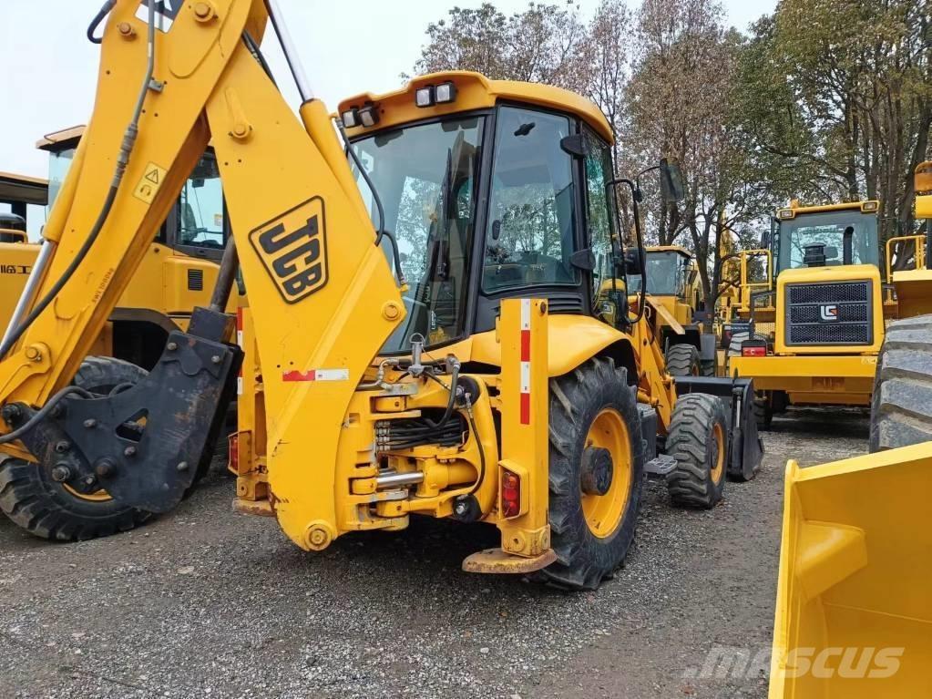 JCB 3 CX 反铲装载机