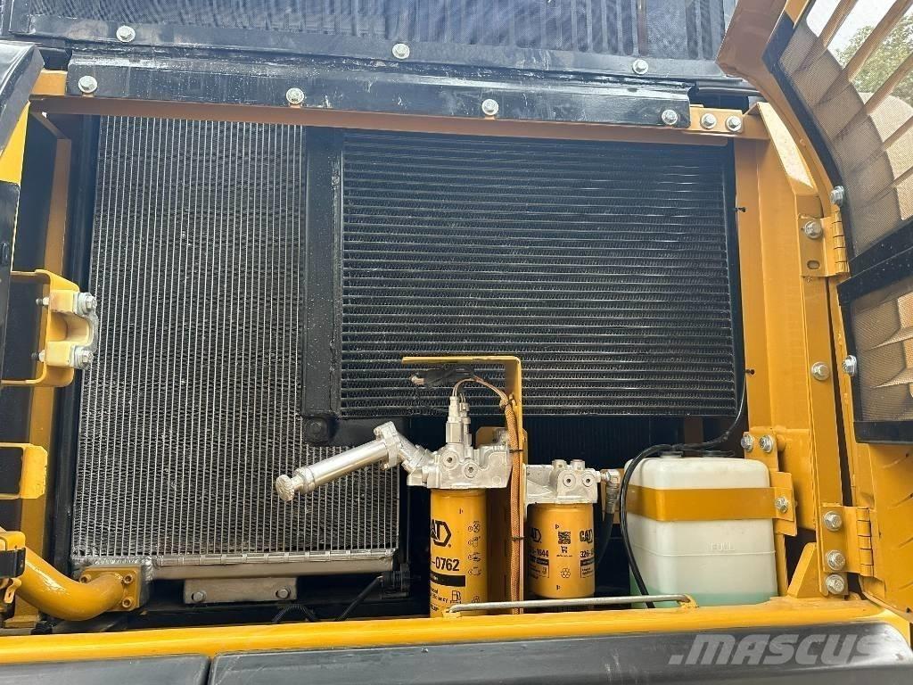 CAT 336 D 中型挖掘机