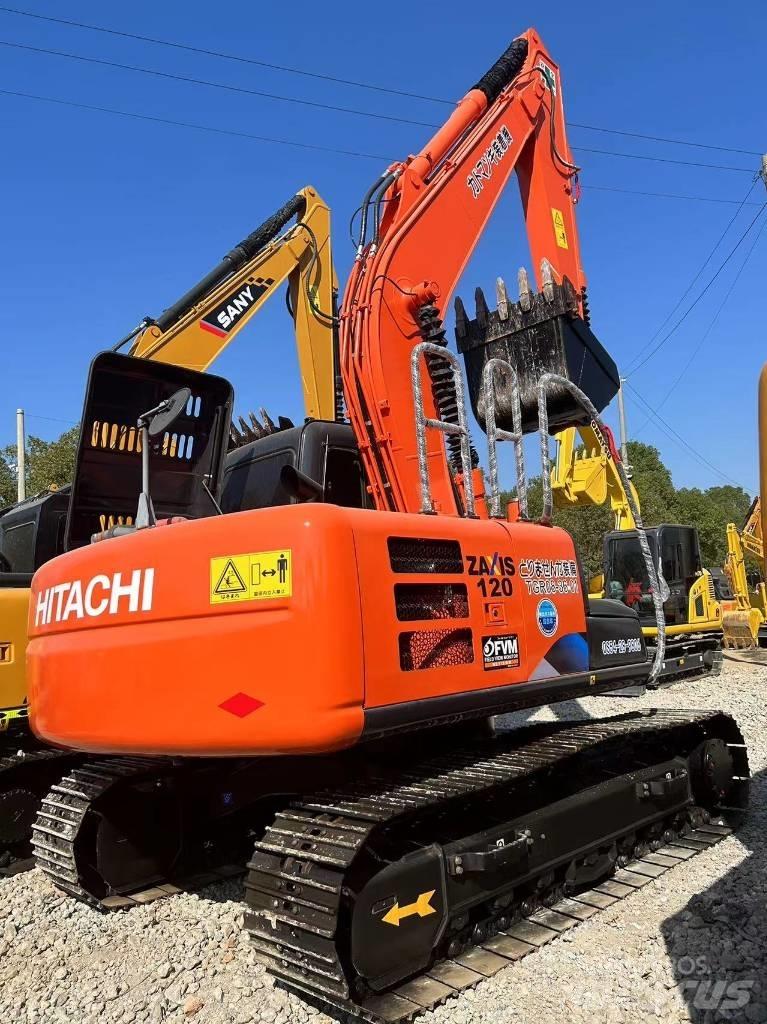 Hitachi ZX 120 中型挖掘机