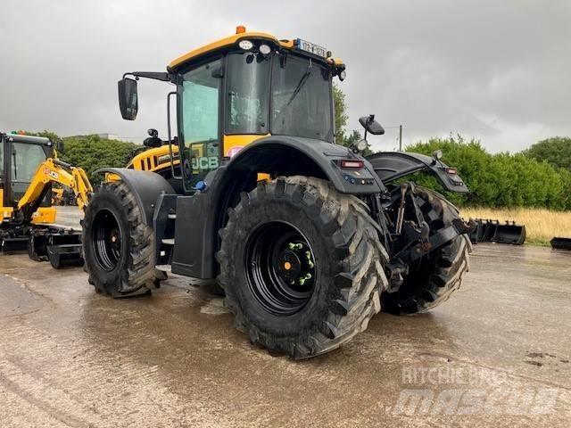 JCB Fastrac 4220 拖拉机/农用车
