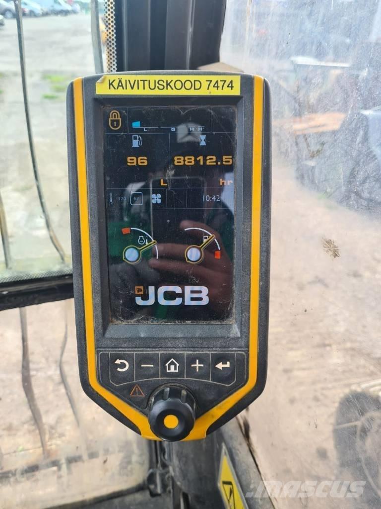 JCB JS 130 LC 履带挖掘机