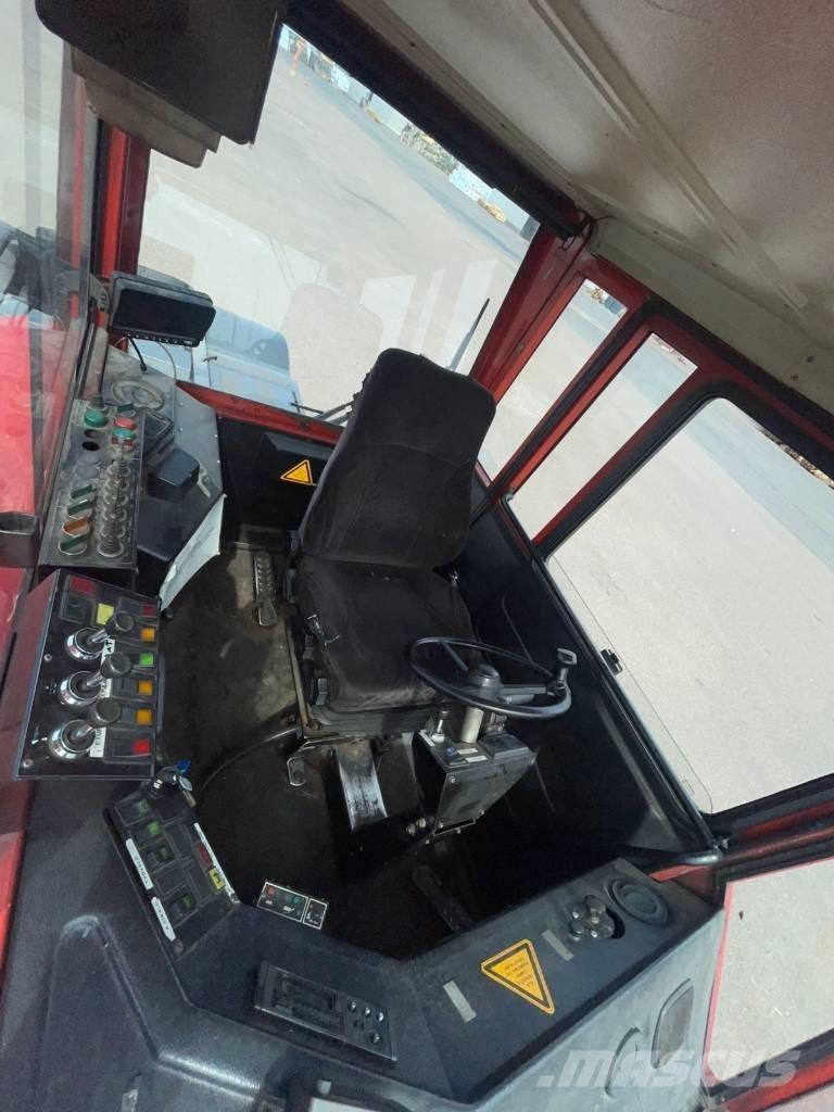 Sisu TR180CL 码头牵引车