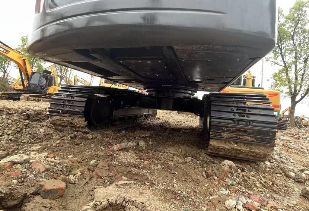 Volvo EC 210 履带挖掘机