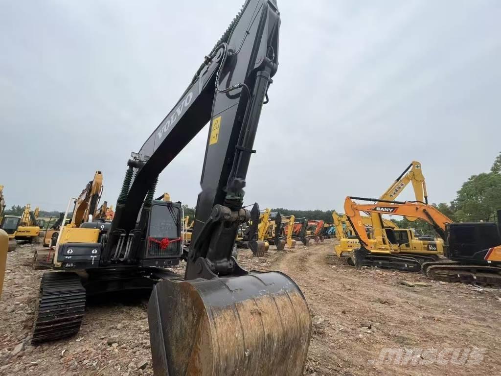Volvo EC 210 履带挖掘机