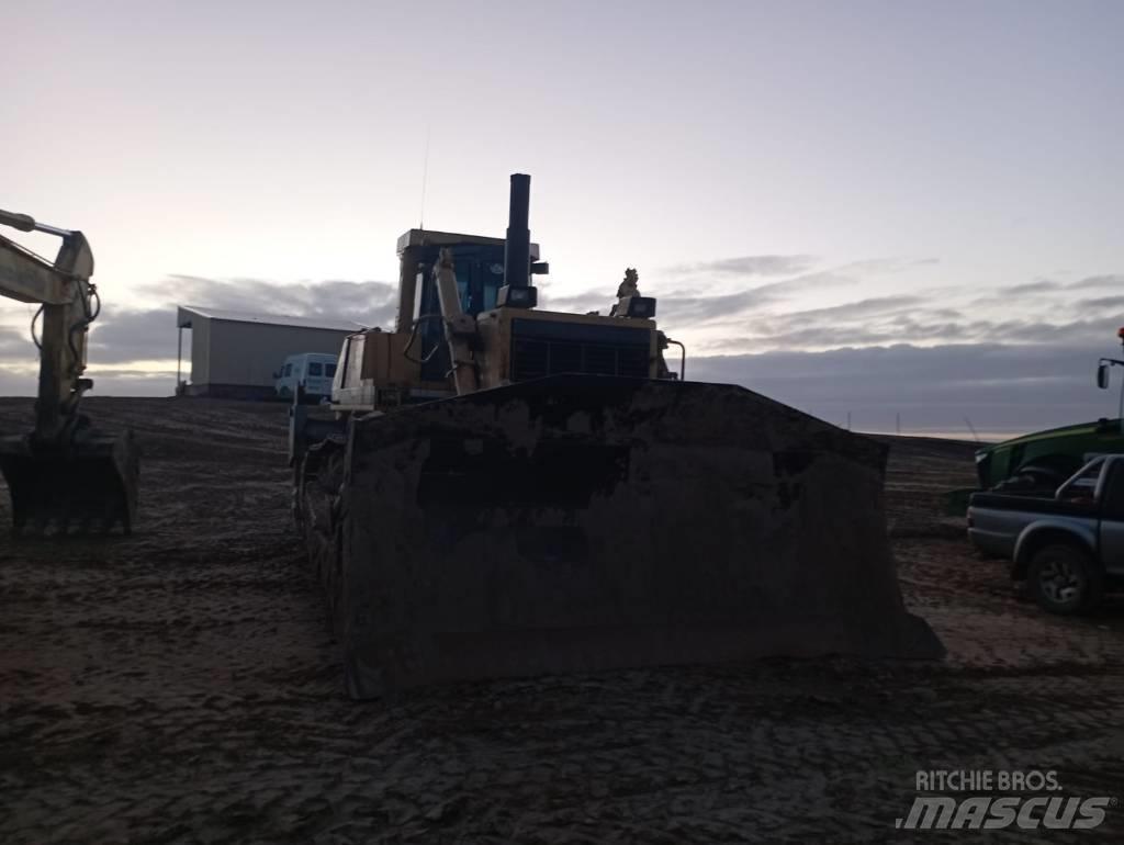 Komatsu D 375 A-2 履带式推土机